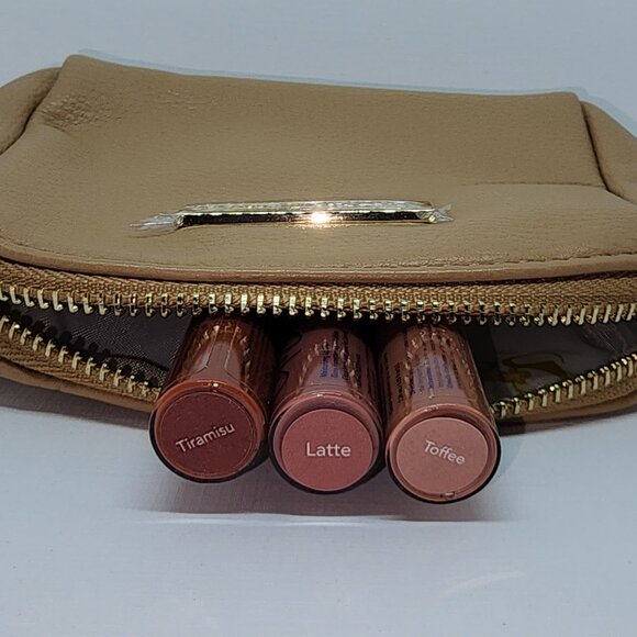Natural Nude Gloss Collection - Picture 1 of 4